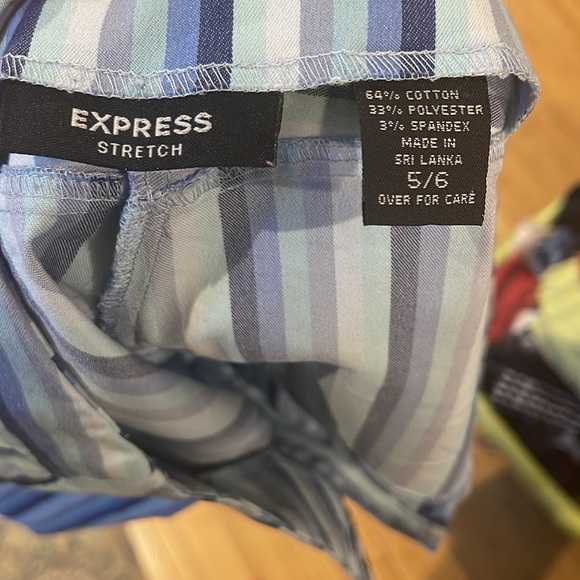 Express Stretch Fashion Shorts - Picture 7 of 10